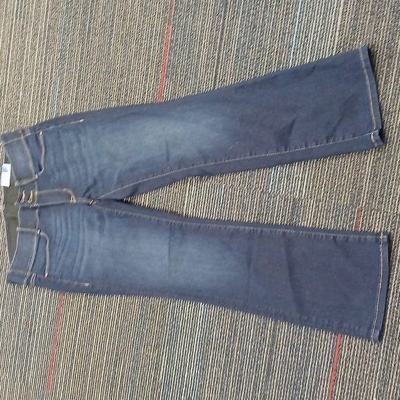 NWT Apt 9 Book Cut Tummy Control Denim Jeans Size 8S - Picture 3 of 8